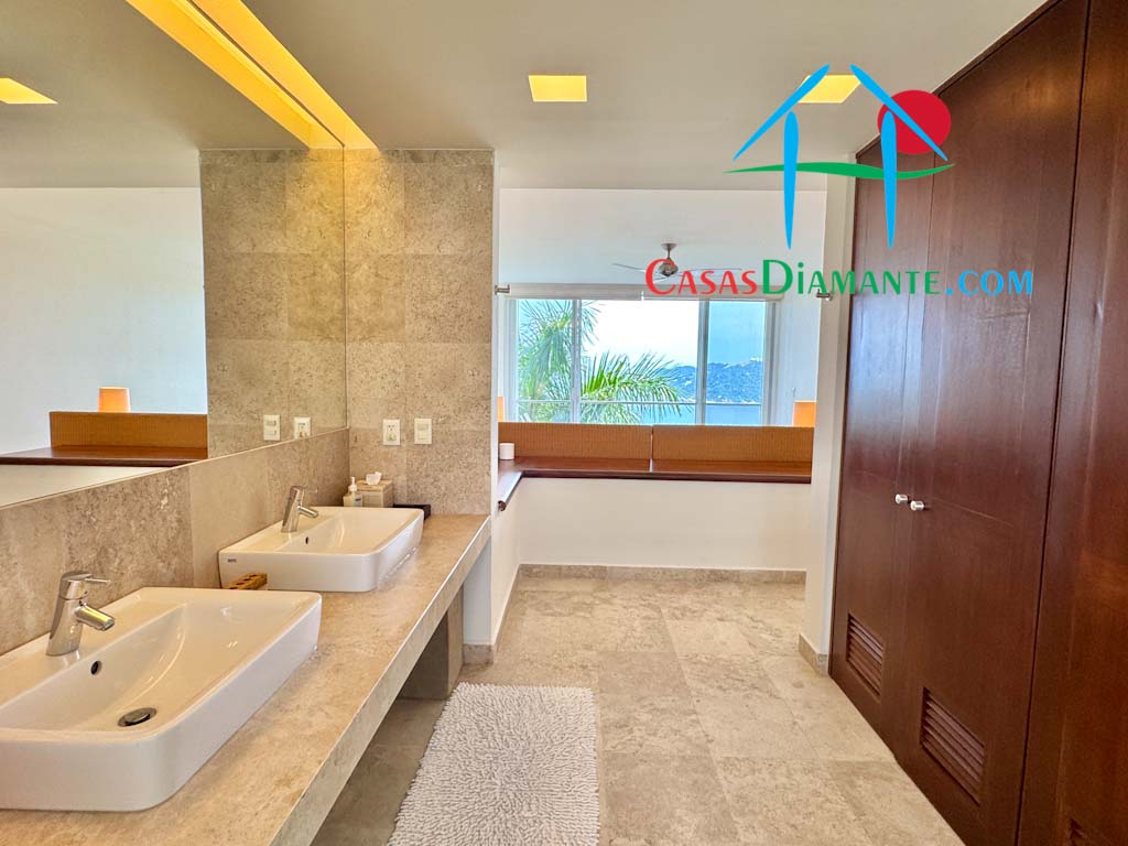 Real Diamante Villas Las Rocas PH 104 - Recámara principal 14